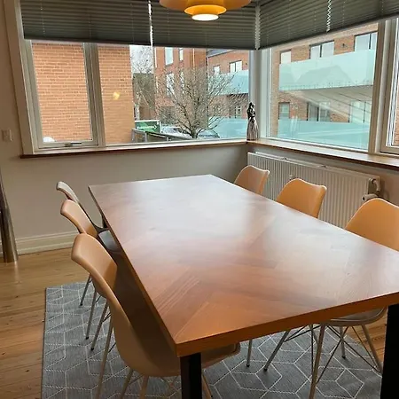 I Apartment