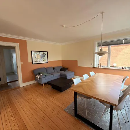 I דירה הרנינג